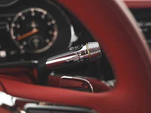 Used 2024 Bentley Continental GT image 48