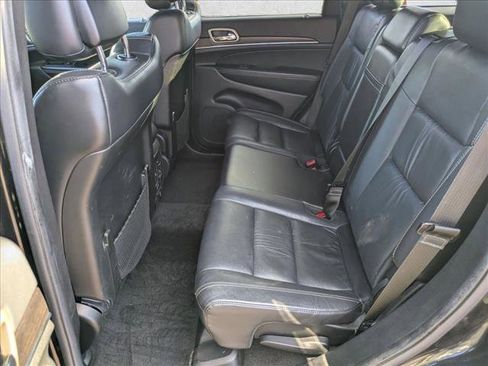 Used 2014 Jeep Grand Cherokee Limited image 17