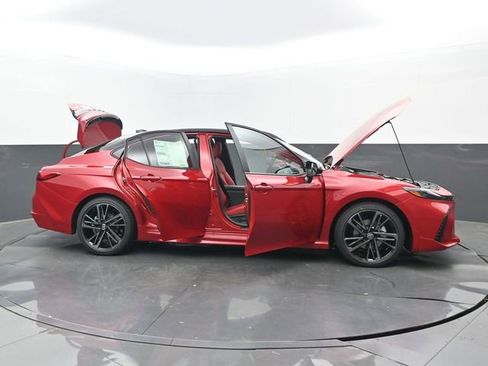 New 2026 Toyota Camry XSE FWD image 32