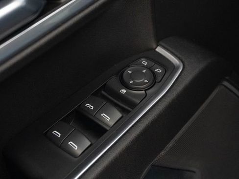 Used 2022 GMC Sierra 1500 Elevation RWD image 17