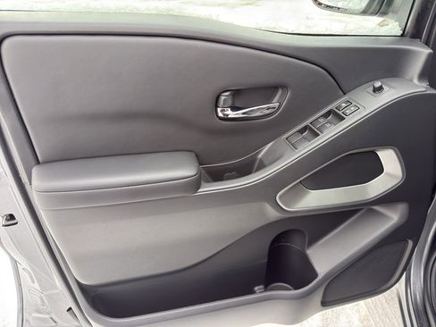 New 2026 Nissan Frontier SV image 13