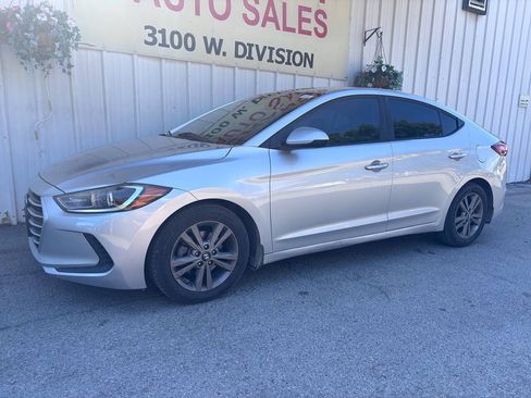 Used 2018 Hyundai Elantra SEL w/ Cargo Package FWD image 6
