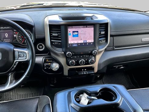 Used 2022 RAM 1500 Laramie AWD/4WD image 7