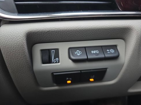 Used 2014 Cadillac ATS Premium w/ Cold Weather Package image 17