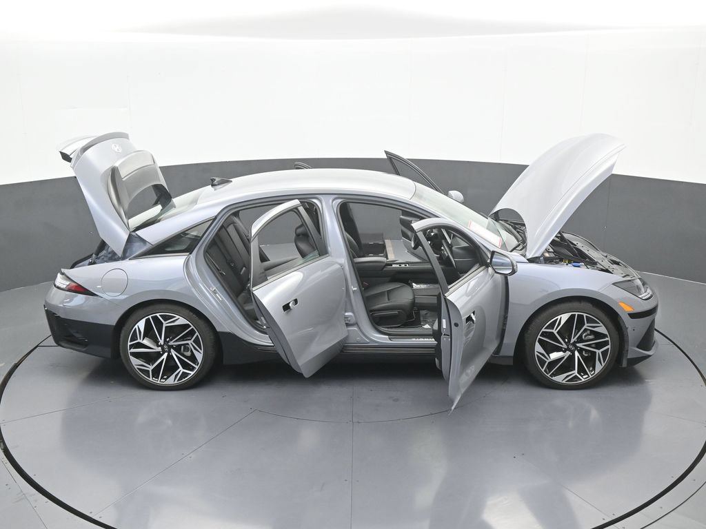 Used 2025 Hyundai Ioniq 6 SEL RWD image 67