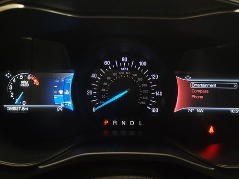 Used 2020 Ford Fusion SE FWD image 23