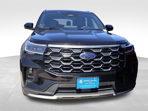 Used 2025 Ford Explorer Platinum w/ LUX Leather Package AWD/4WD image 3