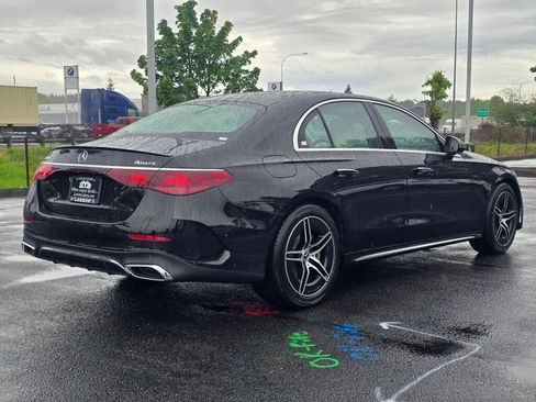 New 2026 Mercedes-Benz E 350 4MATIC Sedan image 6