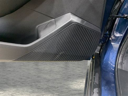 Used 2023 Honda Accord EX image 30