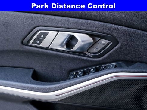 Used 2020 BMW 330i xDrive Sedan w/ Convenience Package image 12