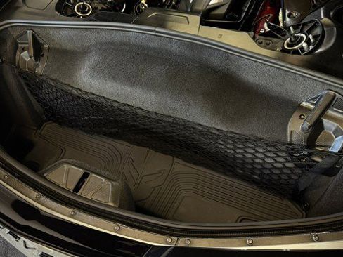 Used 2024 Chevrolet Corvette Stingray Premium Cpe w/ Z51 Performance Package image 32