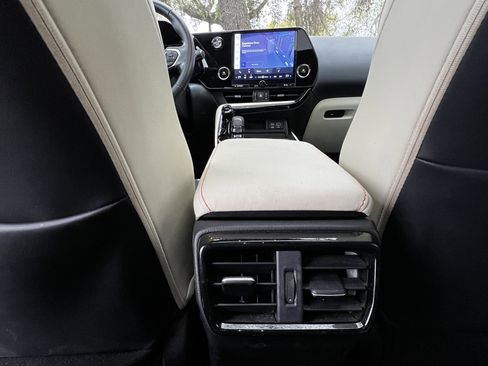 Used 2024 Lexus NX 250 AWD w/ Cold Area Package image 37