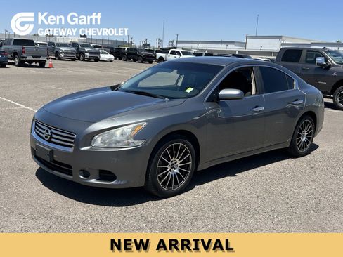 Used 2014 Nissan Maxima 3.5 S FWD image 1