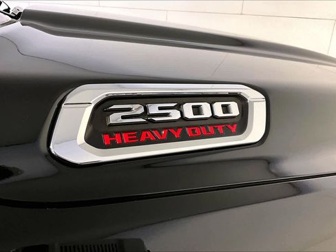 Used 2019 RAM 2500 Limited image 10