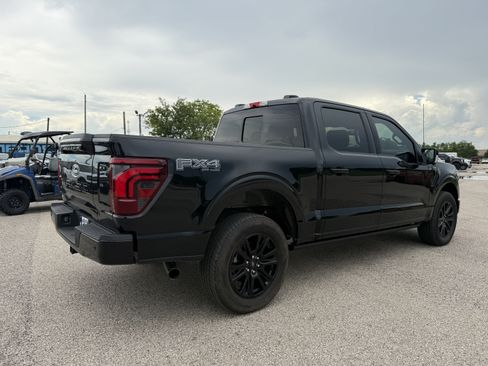 Used 2025 Ford F150 Platinum w/ Equipment Group 702A High AWD/4WD image 2
