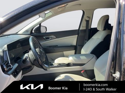 Certified 2024 Kia Sportage EX FWD image 17