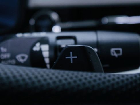 Used 2023 Mitsubishi Outlander SEL image 11