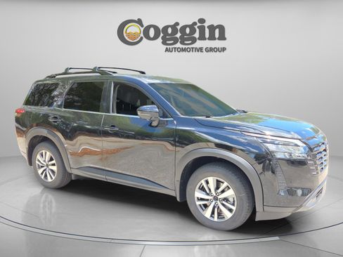 New 2026 Nissan Pathfinder SL FWD image 7