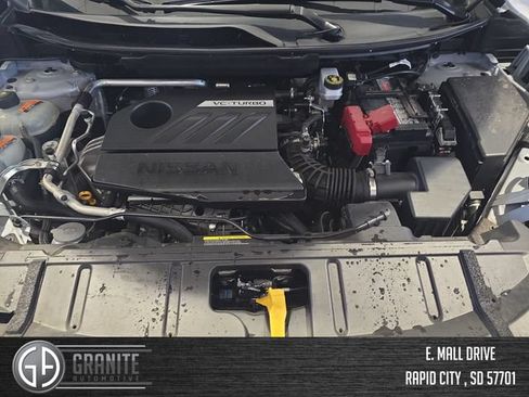 Used 2024 Nissan Rogue SV AWD/4WD image 21
