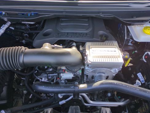 New 2026 RAM 1500 Big Horn AWD/4WD image 22
