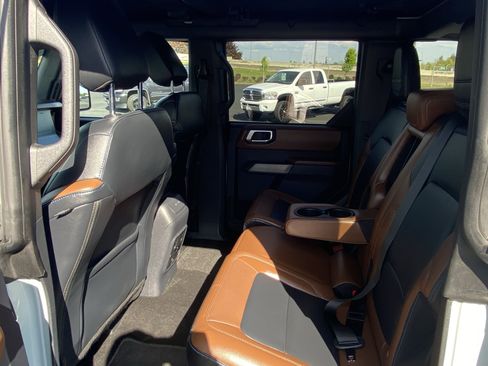 Used 2022 Ford Bronco Outer Banks image 10