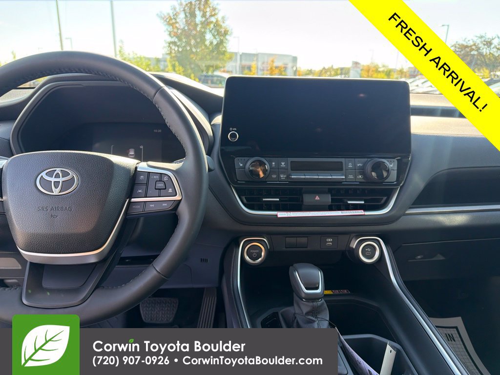 New 2026 Toyota Grand Highlander XLE FWD image 29