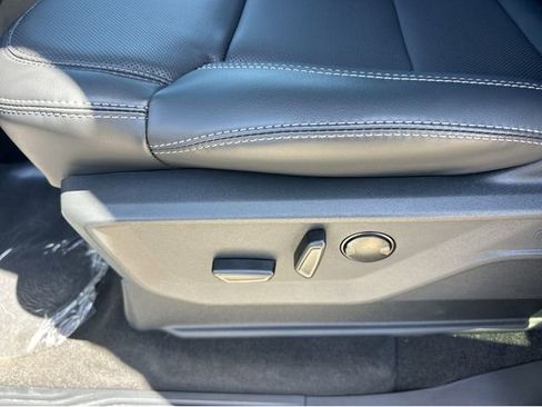 New 2026 Ford Expedition Platinum w/ Stealth Appearance Package AWD/4WD image 37