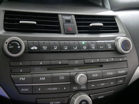 Used 2012 Honda Accord LX image 23