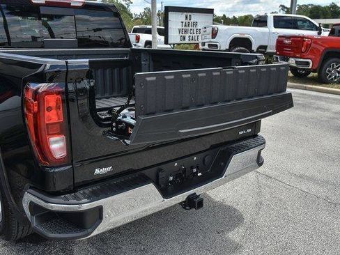 New 2025 GMC Sierra 1500 SLE w/ Preferred Package RWD image 11
