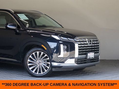 Used 2023 Hyundai Palisade Calligraphy w/ Cargo Package AWD/4WD image 4