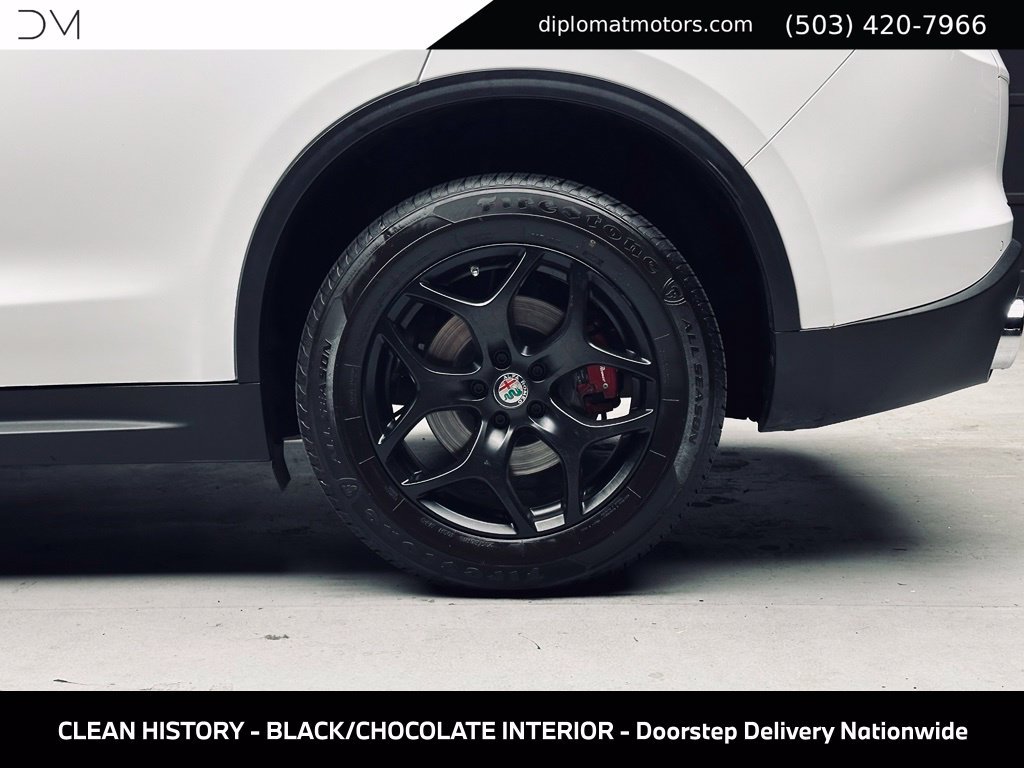 Used 2019 Alfa Romeo Stelvio RWD image 42