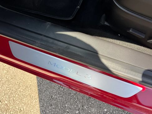 Used 2018 Tesla Model 3 Long Range RWD image 20