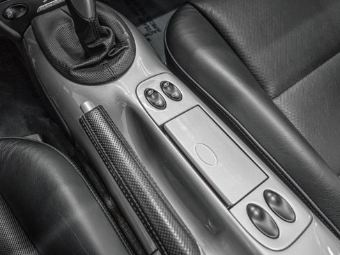 Used 2004 Porsche 911 40th Anniversary image 28