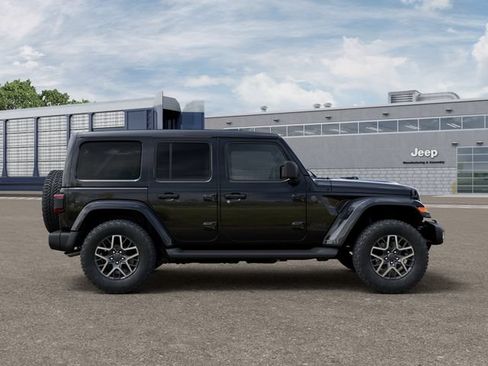 New 2026 Jeep Wrangler Unlimited Sahara AWD/4WD image 21