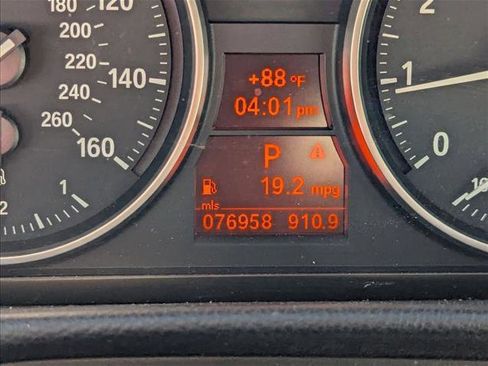 Used 2012 BMW 328i Convertible image 6