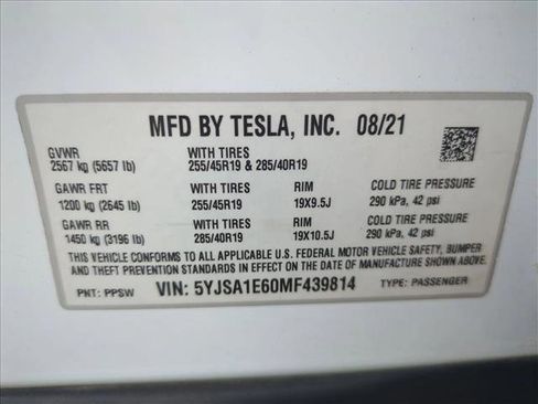 Used 2021 Tesla Model S Plaid image 15