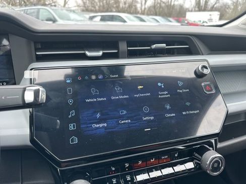 New 2027 Chevrolet Bolt LT image 23