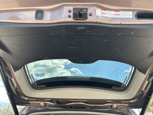 Used 2018 Toyota Highlander Plus image 50