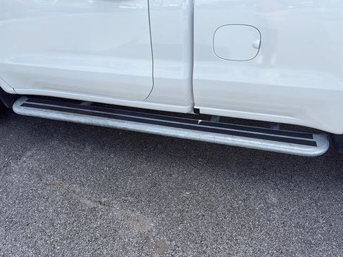 Used 2025 Chevrolet Silverado 1500 W/T image 28