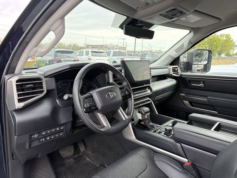 Used 2023 Toyota Tundra SR5 w/ SR5 Premium Package AWD/4WD image 10
