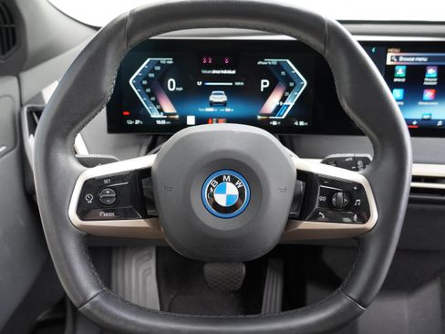 Used 2024 BMW iX xDrive50 AWD/4WD image 18