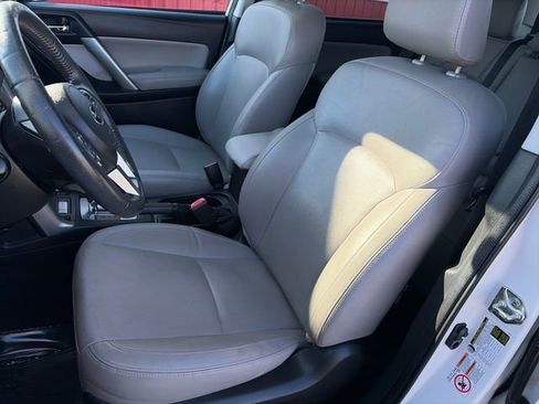 Used 2017 Subaru Forester 2.5i Limited AWD/4WD image 36
