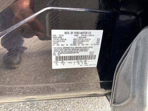 Used 2024 Ford Edge SEL AWD/4WD image 31