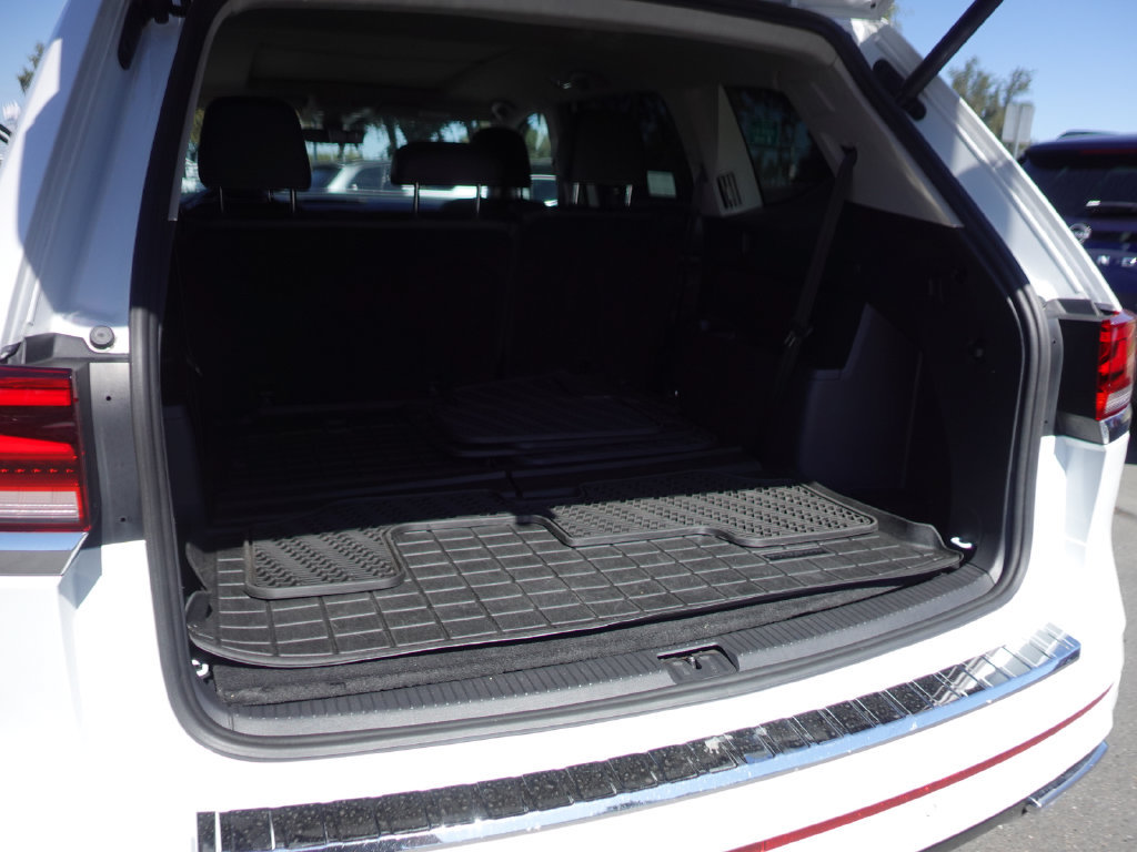 Used 2022 Volkswagen Atlas SEL Premium AWD/4WD image 27