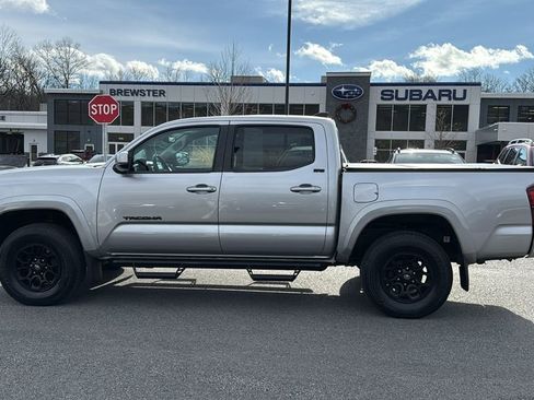 Used 2021 Toyota Tacoma SR5 image 6
