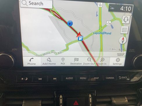 Used 2025 Nissan Pathfinder SL w/ SL Premium Package image 8