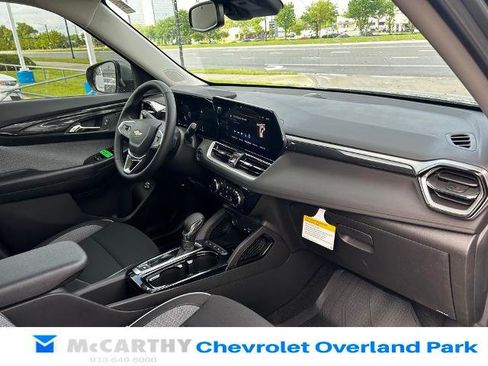 New 2026 Chevrolet TrailBlazer LT w/ Convenience Package AWD/4WD image 23