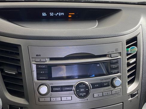 Used 2011 Subaru Legacy 2.5i Premium w/ All-Weather Pkg image 25