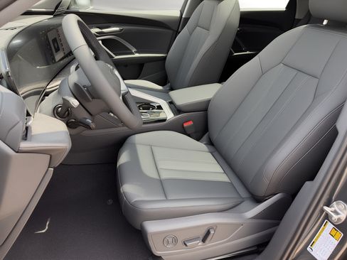 New 2026 Audi Q5 2.0T AWD/4WD image 5