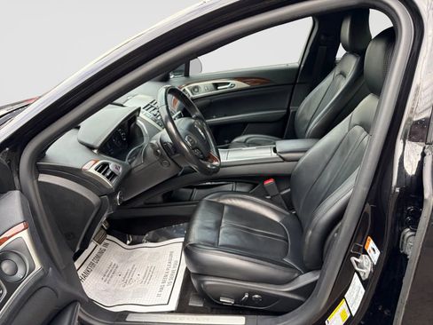 Used 2020 Lincoln MKZ Reserve w/ Monochromatic Package image 10
